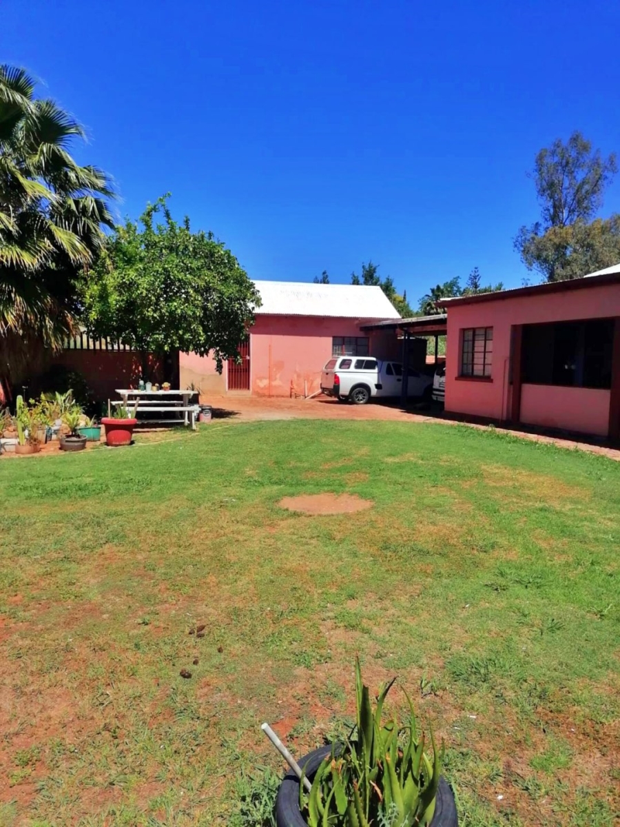 3 Bedroom Property for Sale in Die Rand Northern Cape